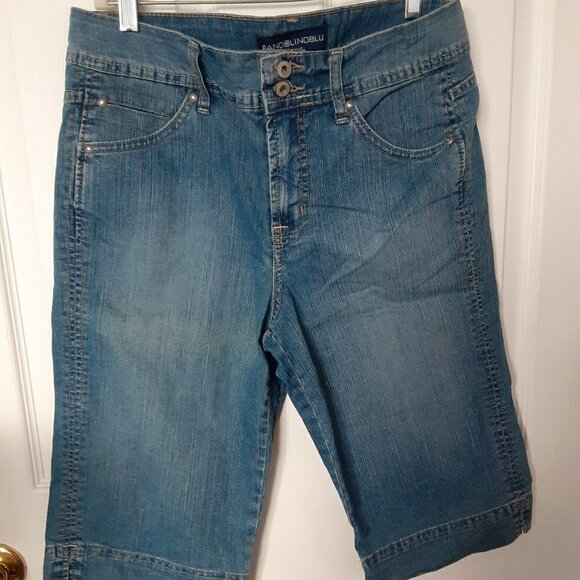 Lot of 2 Pair Size 10 Bandolino Blu Long  Blue Shorts w/Zipper Front - Picture 1 of 5
